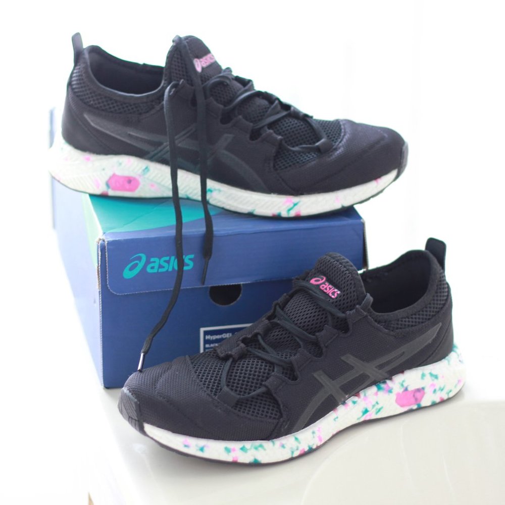 Asics HyperGEL-Sai Running Sneakers